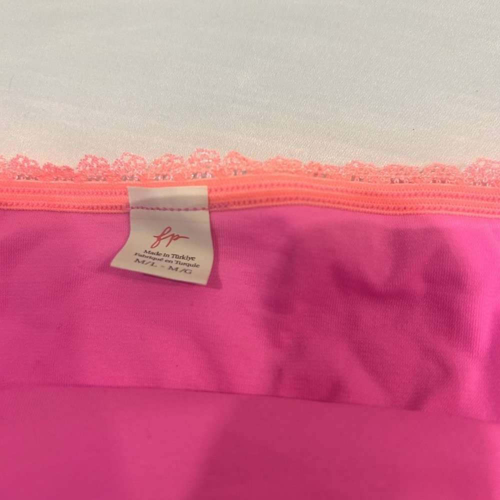 Free People Intimately Hot Pink Orange Trim Tube Top Bandeau Texture M/L MSRP 38 - Picture 4 of 9
